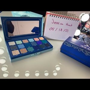 Jeffree Star Blue Blood Pallet